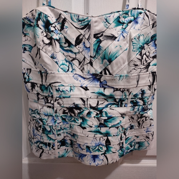 Floral Corset Top - Picture 3 of 9